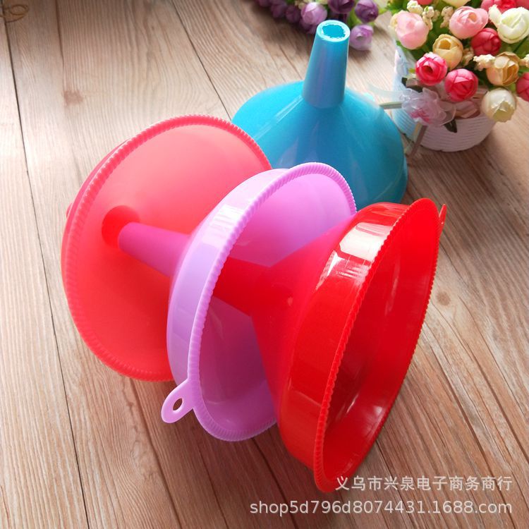【 Zone 3-4 】 600 lace funnels per box, large household plastic funnels, oil drain, rice drain, kitchenware, wholesale at 1 or 2 yuan pic 6