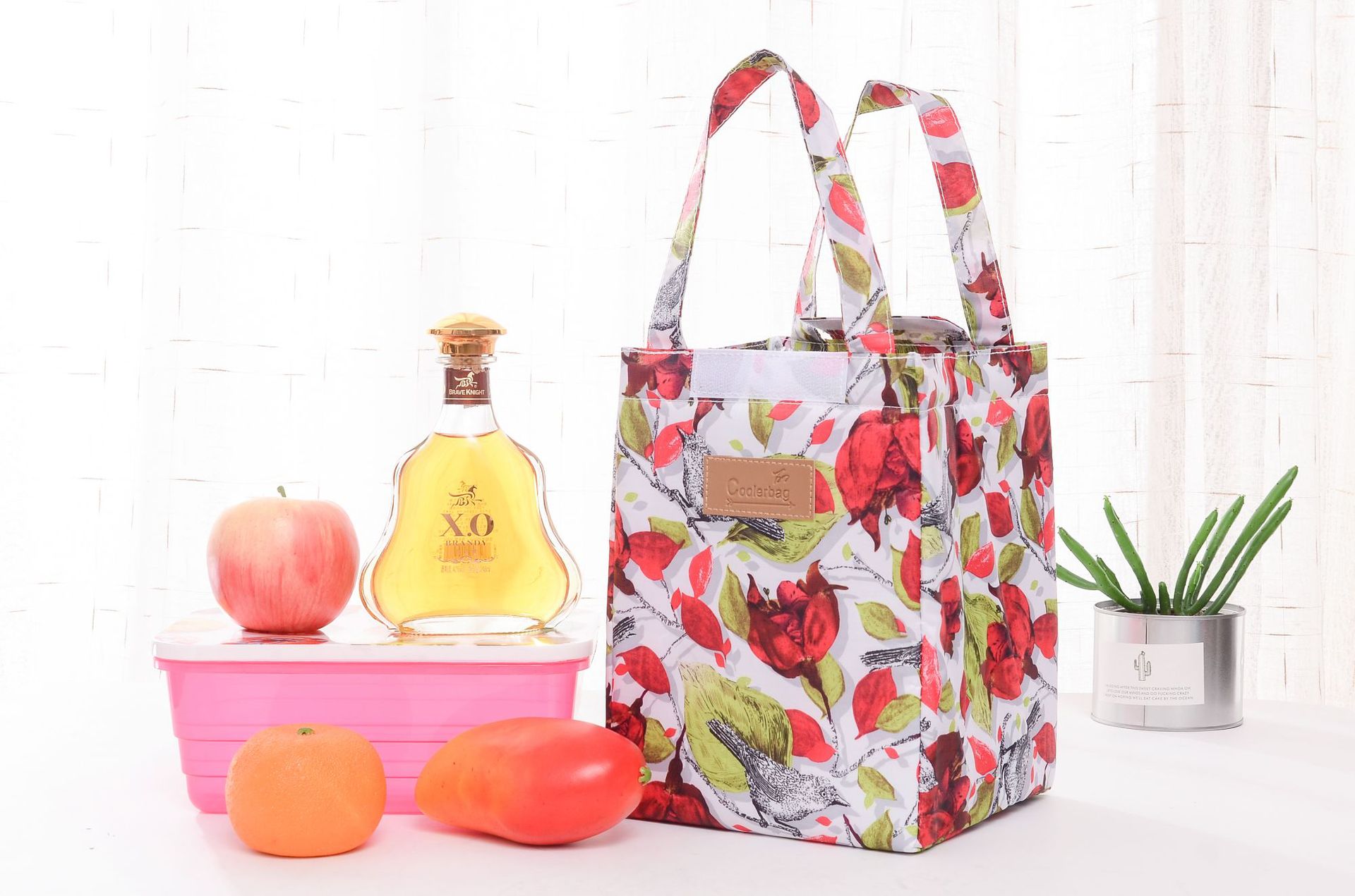 At the end of the year, clear out insulated bags, Oxford cloth insulated bags, aluminum foil lunch boxes, ice packs, outdoor sports and picnic bento packs pic 2