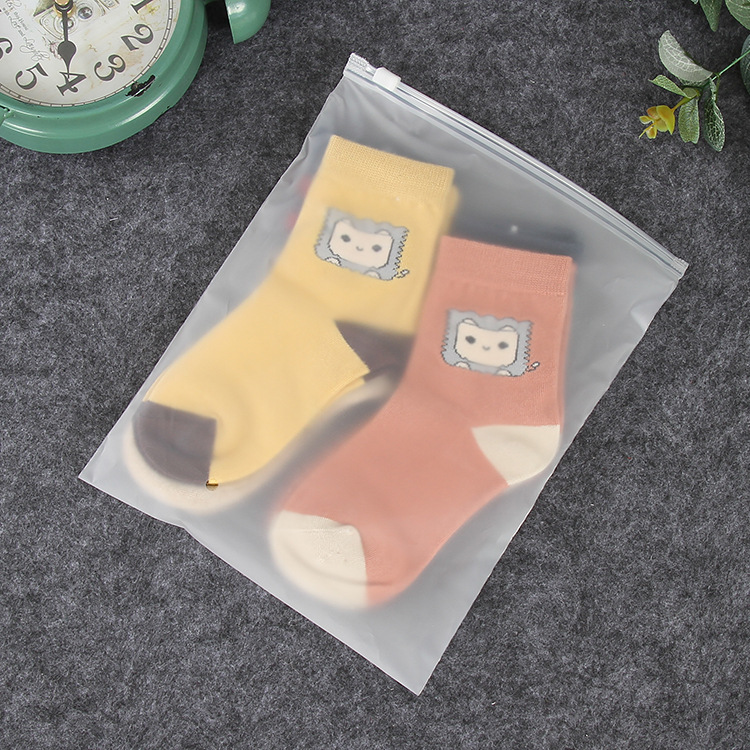 In-stock frosted transparent bags with LOGO printing, clothing packaging bags, CPE clothing zipper bags, socks and underwear packaging bags pic 15