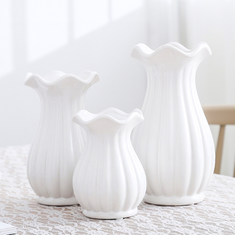 2026 White Ceramic Vase Home Decoration Sample room, Nordic ruffled edge flower vase, Chaozhou Vase manufacturer, small size pic 10