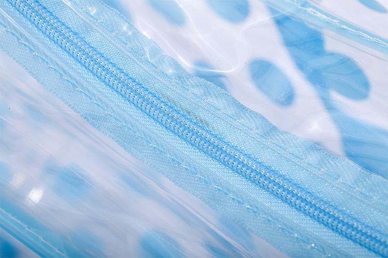 新款透明PVC防水洗漱包圆点化妆包男女便携旅行防尘护肤品收纳袋详情9