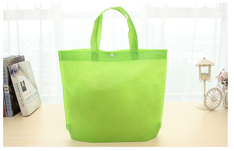 In-stock buckled non-woven fabric bags, blank folding heat-pressed handbags, high-end non-woven fabric shopping bags with printed logos pic 24