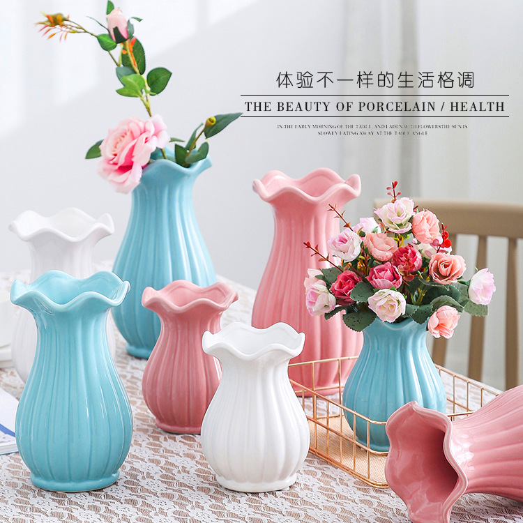 2026 White Ceramic Vase Home Decoration Sample room, Nordic ruffled edge flower vase, Chaozhou Vase manufacturer, small size pic 4