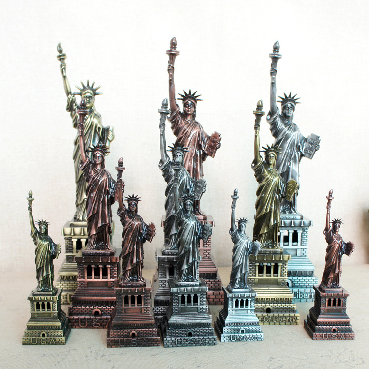 Creative metal handicrafts, American home craft ornaments, Statue of Liberty model ornaments in multiple sizes pic 6