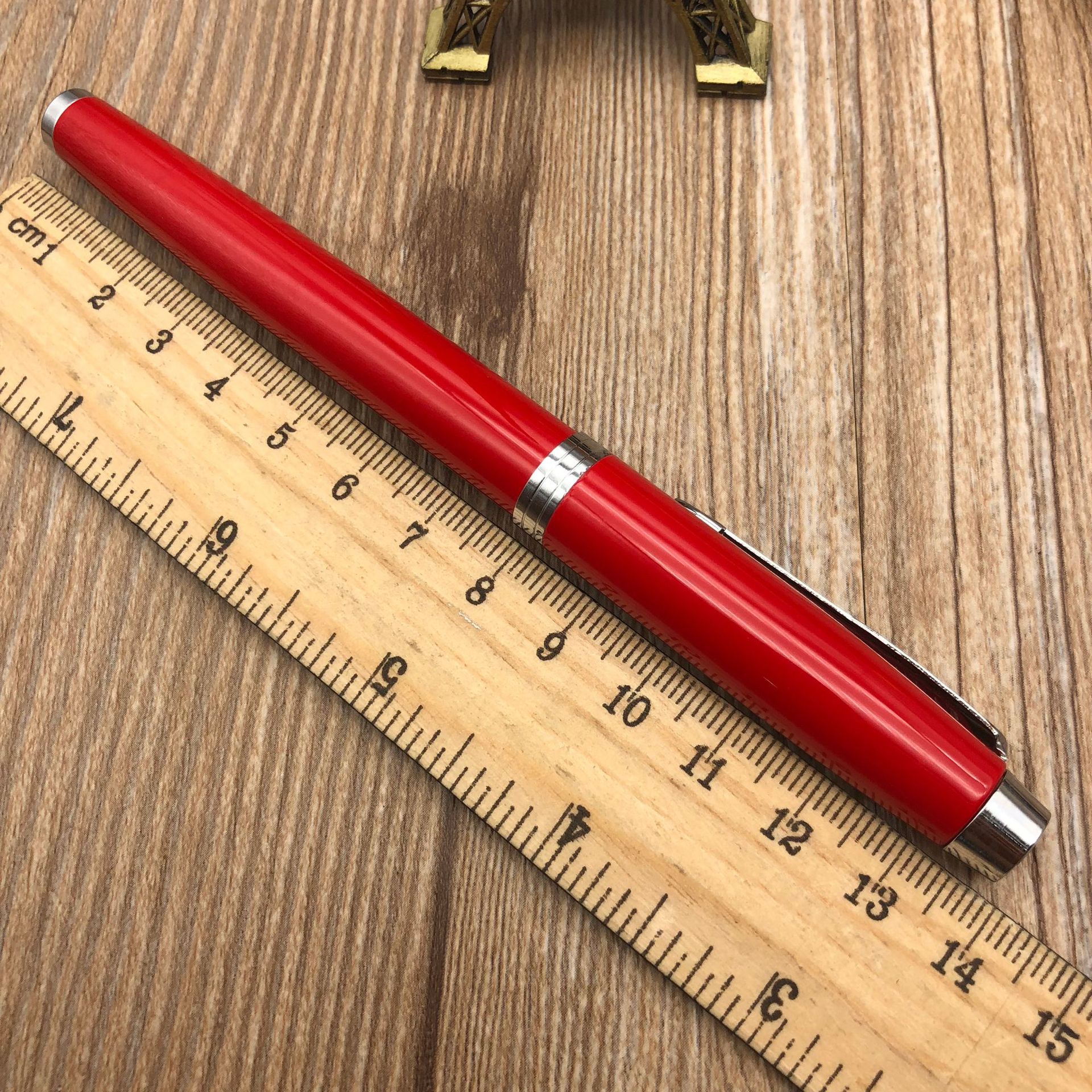 New manufacturer wholesale all-metal ballpoint pens, gift pens, advertising pens can be printed with logos pic 2