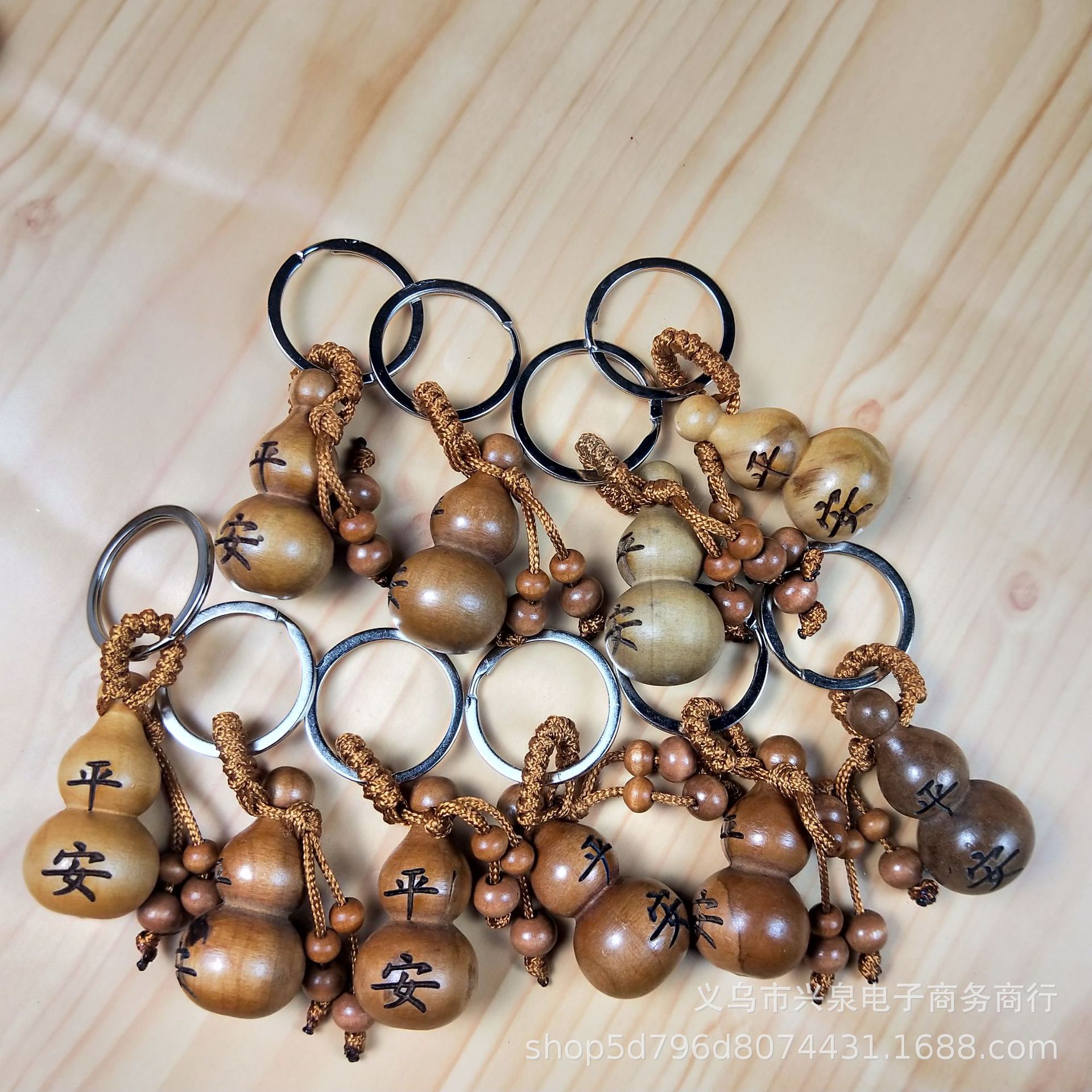 【 Zone 1-3 】 Peace Gourd 100/ Pack 2000/ Box Gourd Pendants Peace Gourd Keychains Wooden Gourd pendants 1 yuan 2 yuan store supply pic 4
