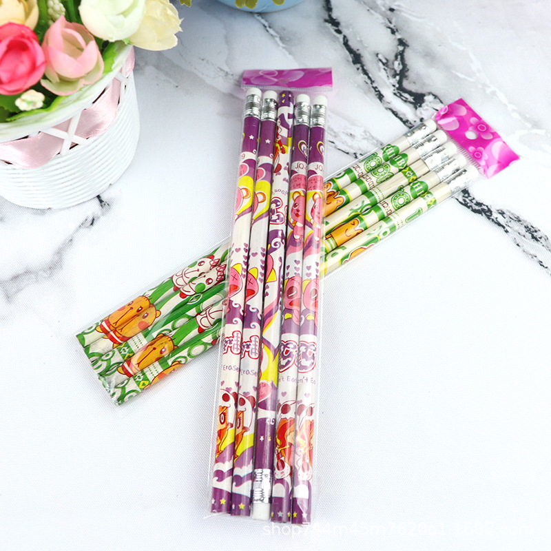 A pack of 5 student cartoon erasers and pencils, HB pencil writing tools, at a one-yuan store pic 7