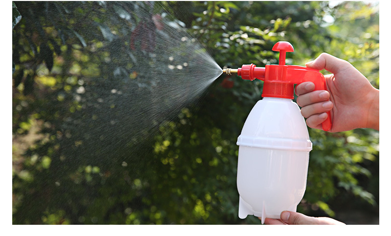 手持喷壶浇花洒水壶园艺工具塑料气压式喷水壶白色喷雾器气压壶详情21