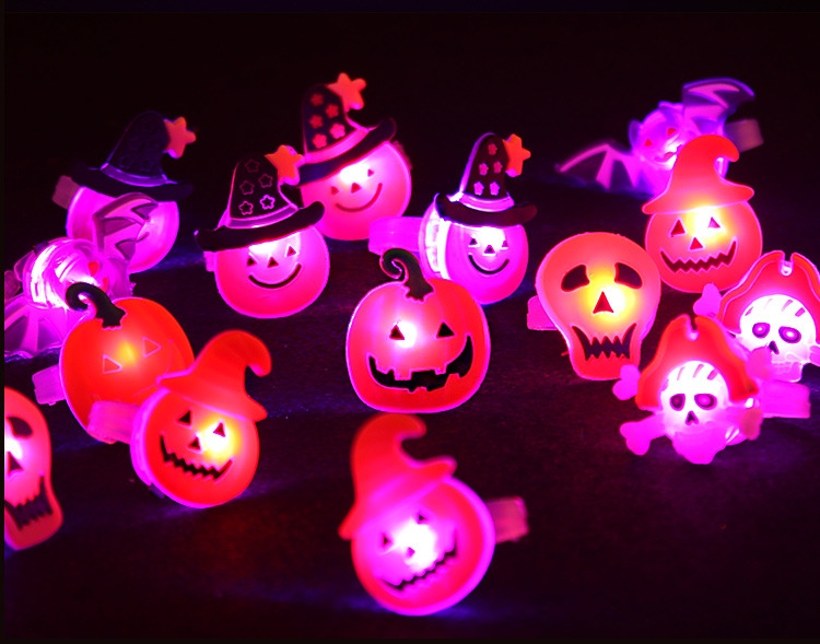 Factory direct sales of cartoon rings, luminous finger lights, led flashing, Halloween pumpkin luminous wristbands, toys and gifts pic 11