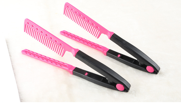 Folding small combs, V-shaped splint combs, portable travel combs, plastic straightening combs, spring folding combs are in stock for wholesale pic 11