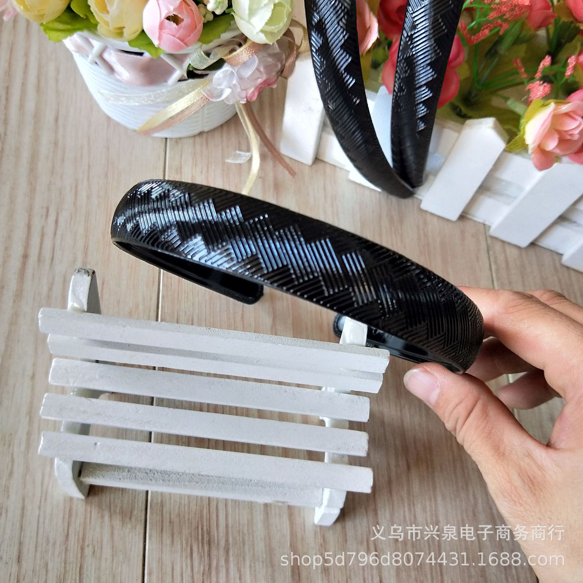 【1-9 Zones 】【 Black Patterned Hair Clips 】20 yuan per pack, one-yuan hair band, black hair band, hair band, patterned headband, one-yuan and two-yuan accessories wholesale pic 4