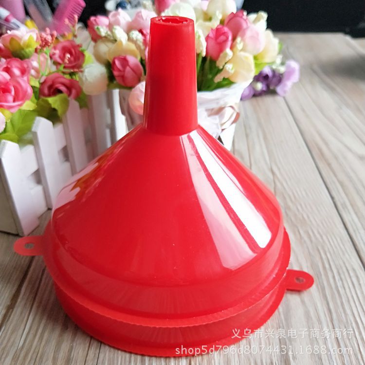 【 Zone 3-4 】 600 lace funnels per box, large household plastic funnels, oil drain, rice drain, kitchenware, wholesale at 1 or 2 yuan pic 2