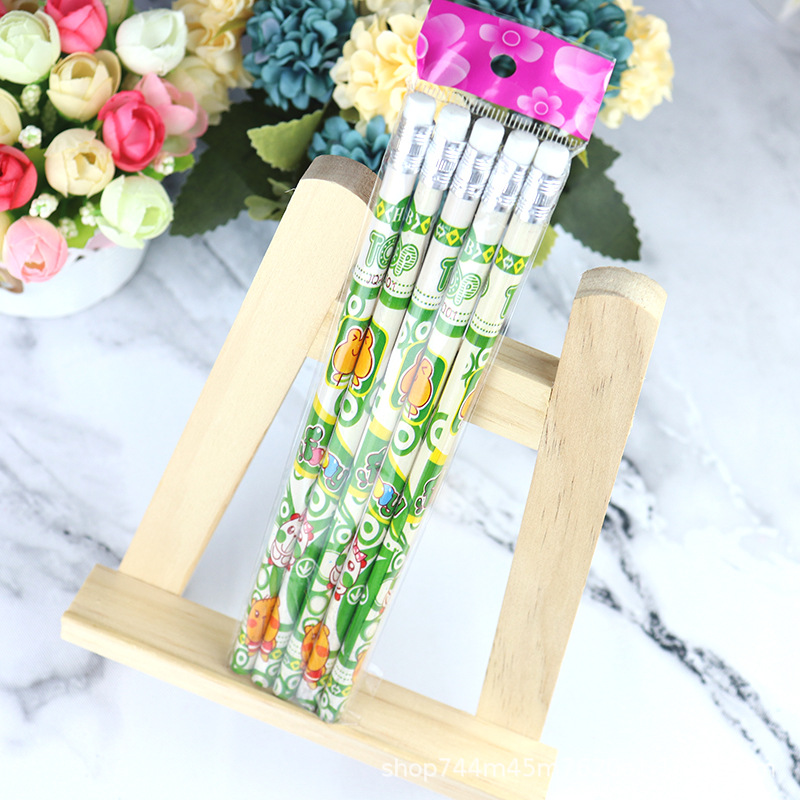 A pack of 5 student cartoon erasers and pencils, HB pencil writing tools, at a one-yuan store pic 12