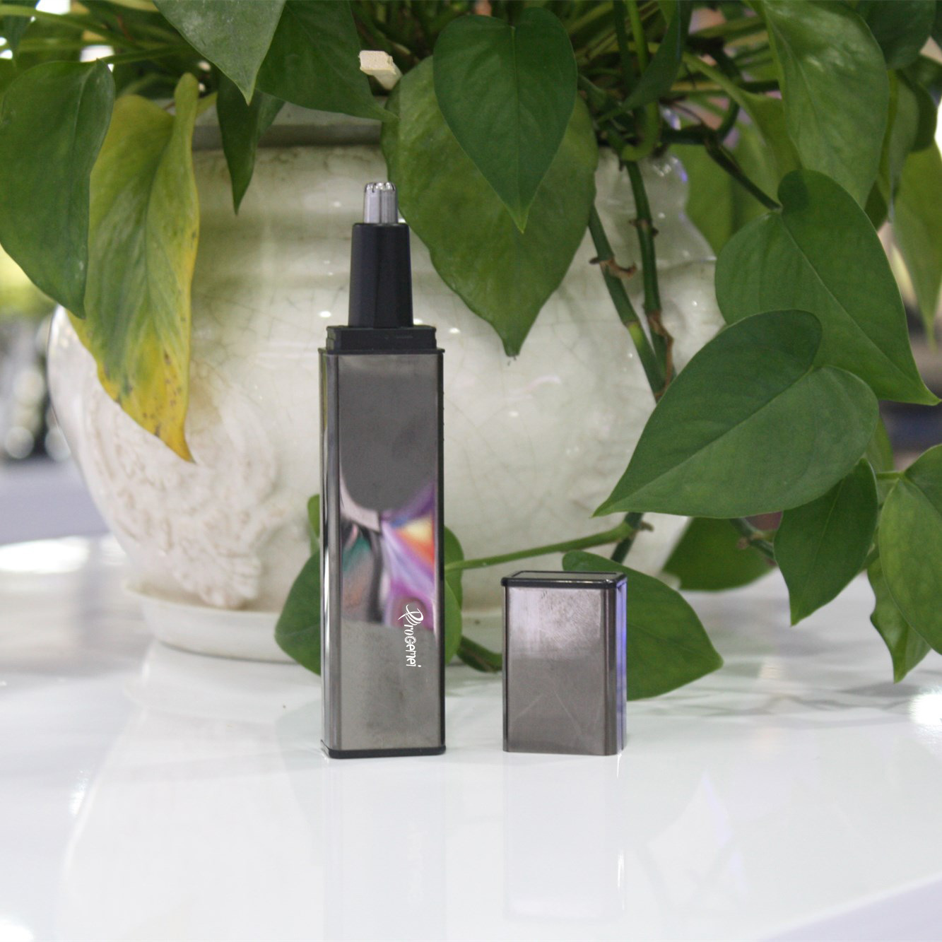 Geemy3116 rechargeable nasal hair trimmer four-in-one multi-functional nasal hair trimming pic 1