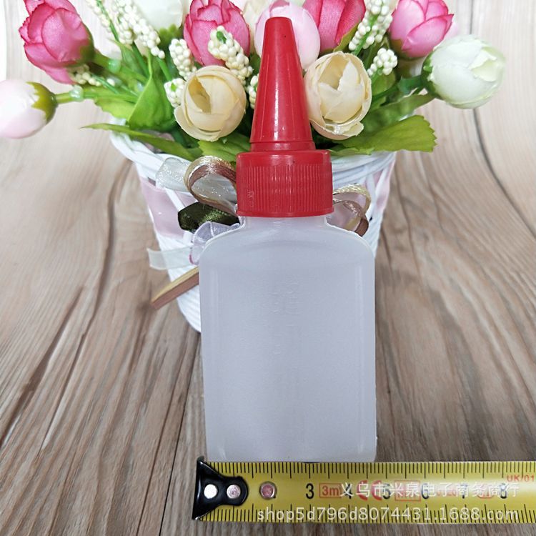 【2-4区】大瓶缝纫机油20盒 320/箱缝纫机油 一元两元日用百货 摆地摊热卖货源 大瓶机子油详情4