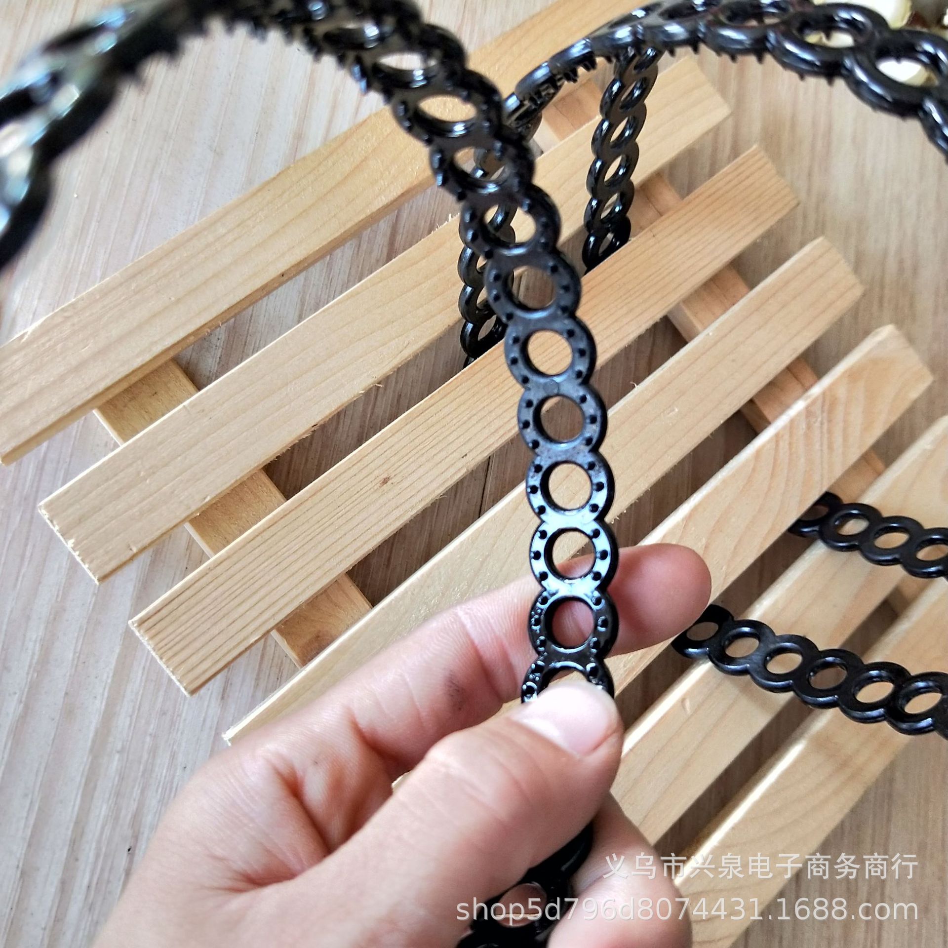 【1-9 Zones 】【 Circle Hair Clips 】20/ pack of black circle hair bands, fashionable headbands, street stall, wholesale of one-yuan accessories, one-yuan department store pic 5