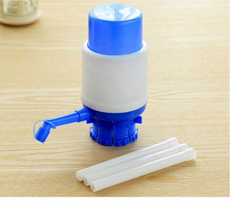 蓝白手动压水器 家用不锈钢压水泵 手摇式取水器详情3