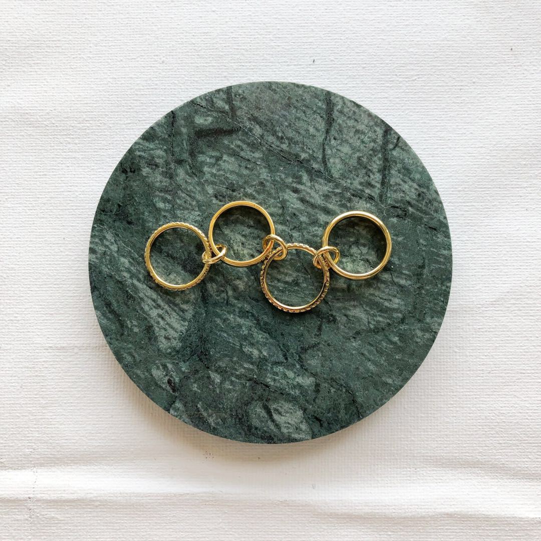 秋冬新款戒指简约欧美时尚潮人金属镀金镶嵌宝石套戒女式潮流详情5