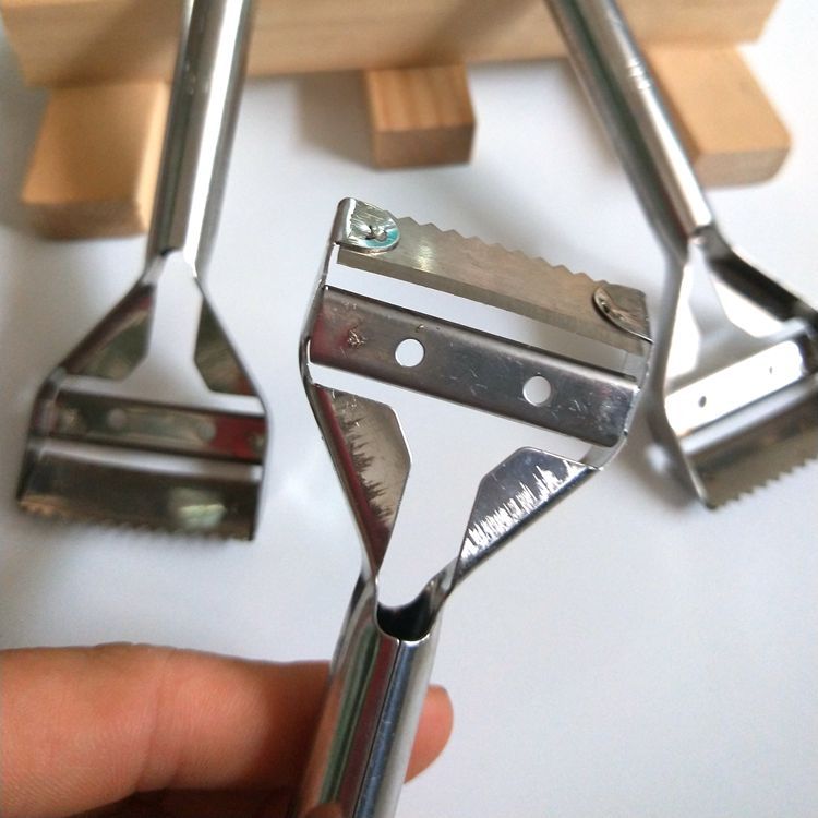 【 Zone 2-10 】 Multi-functional peeler knife 50/ Bag peeler knife, fruit peel peeler knife, vegetable and fruit slicer, metal peeler knife 1 yuan 2 yuan supply pic 4