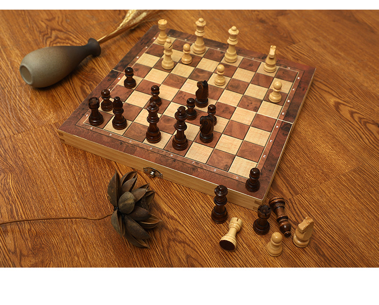 厂家直销国际象棋木质可折叠磁性原木环保漆做工彩盒装送两后详情10