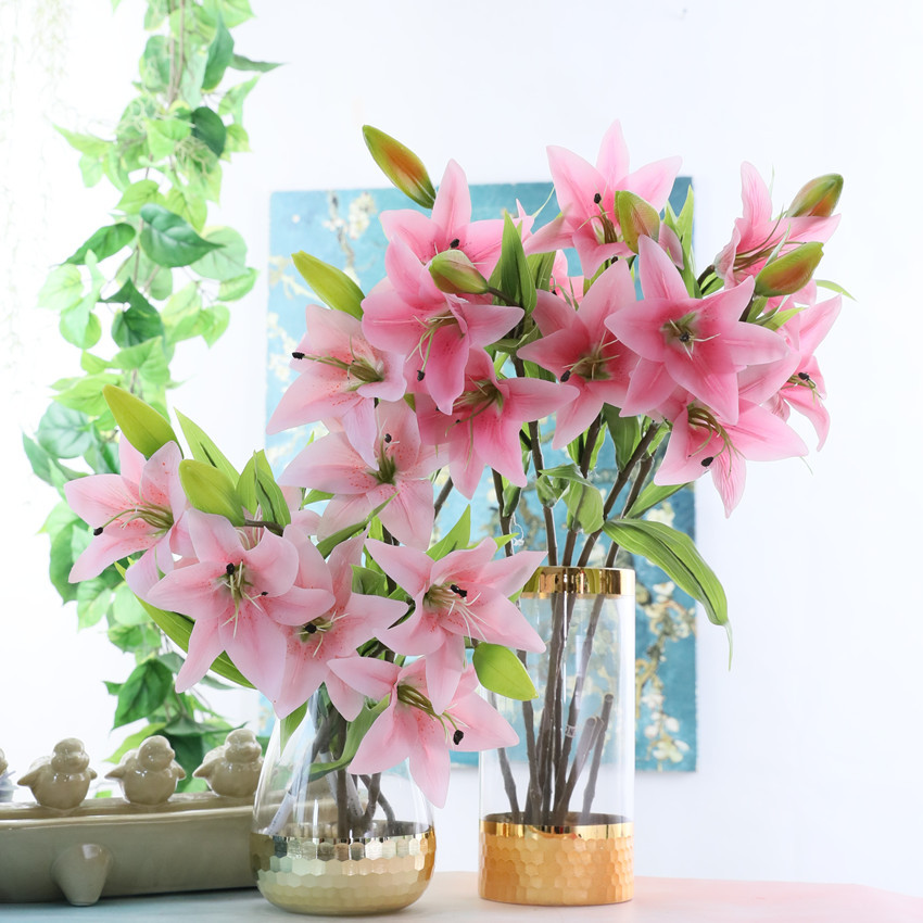 Yiwu wholesale high-fidelity film lilies, 3-head long branches, home, wedding, dining table, hotel decorative flowers, artificial plants, artificial flower arrangements pic 3