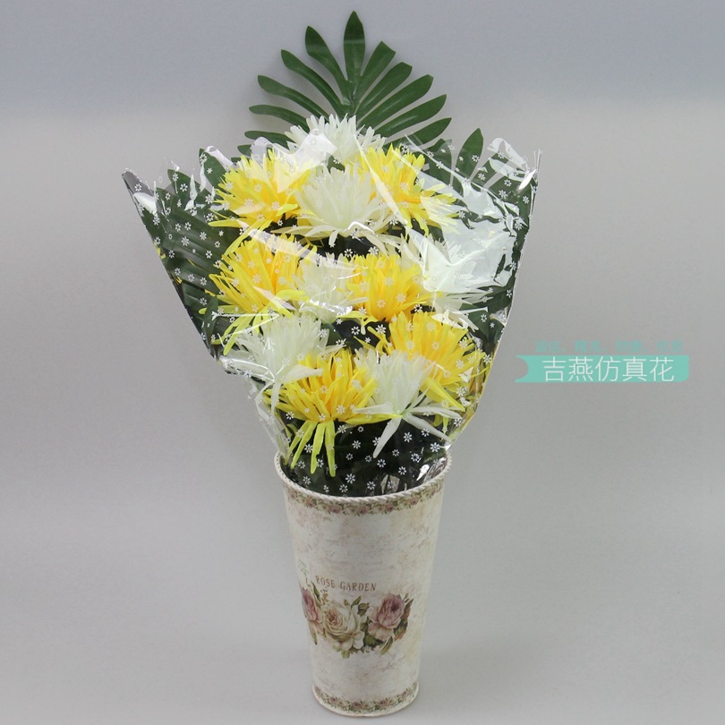 Fan-shaped artificial chrysanthemum manufacturer, 12-head artificial flower finished products, golden thread chrysanthemum artificial hand bouquet, 18-head artificial silk flower pic 2