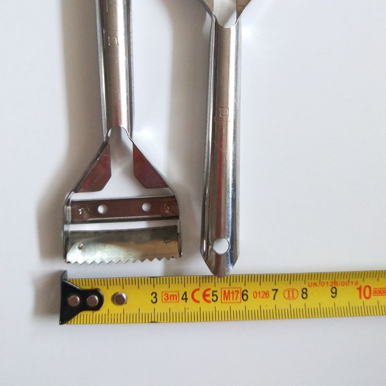 【 Zone 2-10 】 Multi-functional peeler knife 50/ Bag peeler knife, fruit peel peeler knife, vegetable and fruit slicer, metal peeler knife 1 yuan 2 yuan supply pic 1