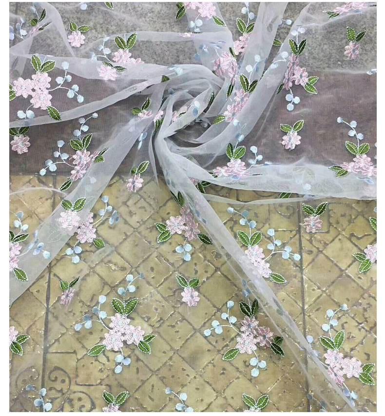 新款网纱绣花面料蕾丝小碎花刺绣布春夏小清新女童装连衣裙面料详情13