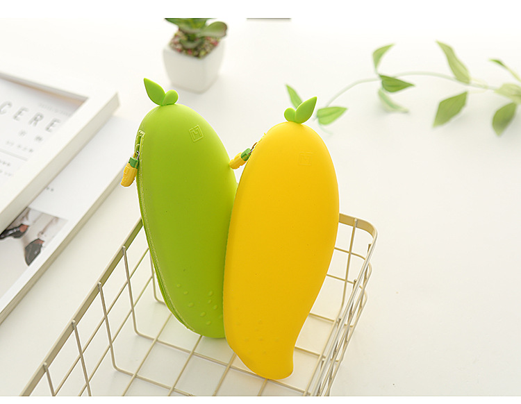 Mango silicone zipper pen case, large-capacity creative simulation fruit pen case, cute and personalized student stationery bag pic 8