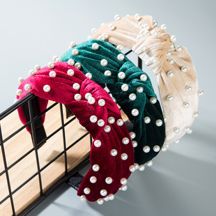 The new Korean version of the three-dimensional simulation rose headband is a fashionable and sweet female hairpin headband. It is an elegant street style and ball hair accessory pic 3