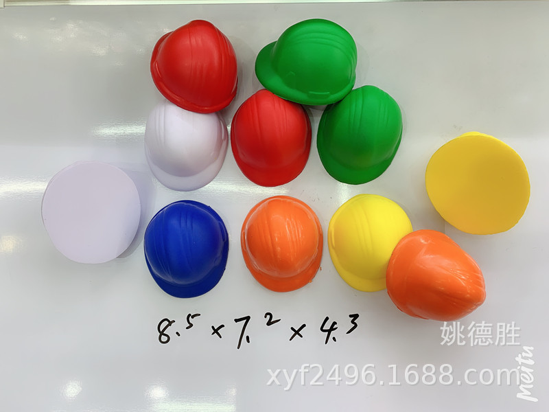 厂家直销6.8厘米PU发泡圣诞老人压力玩具礼品可制LOGO手指锻炼球详情11