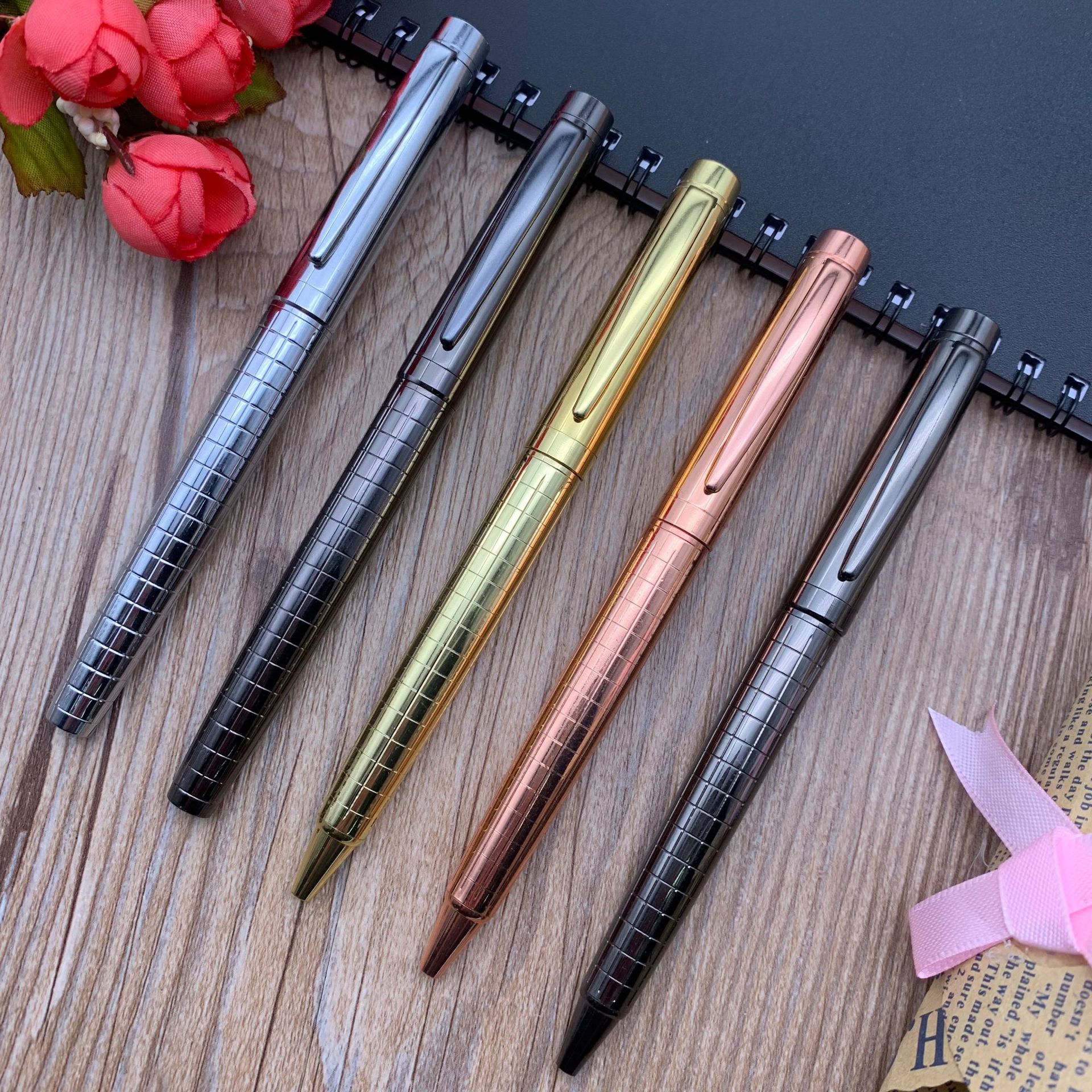 New manufacturer wholesale engraved pens, rotary metal pens, signature pens, advertising pens can be laser-engraved pic 1