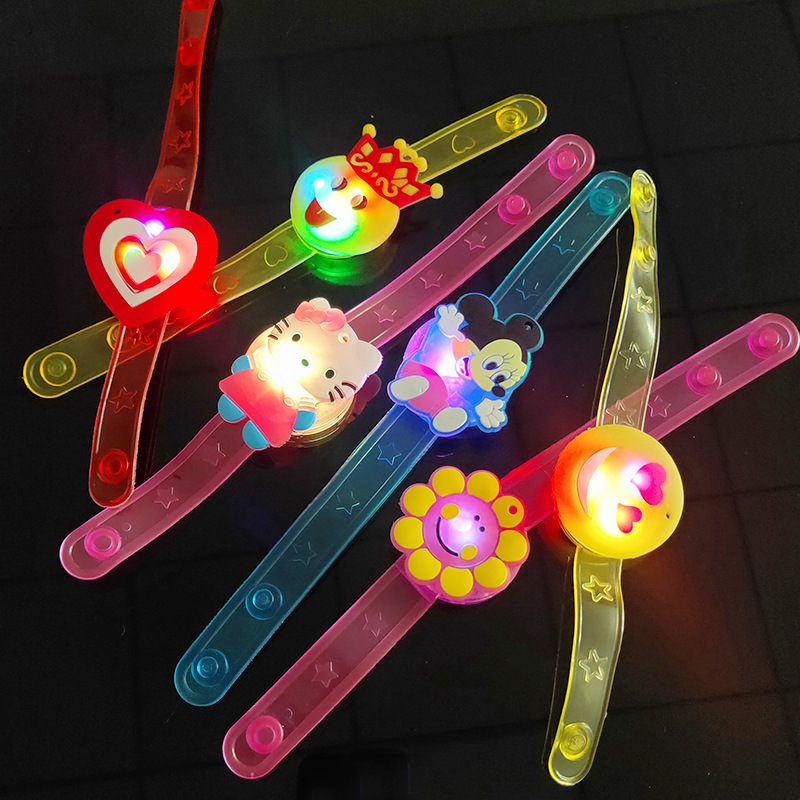 闪光手腕带发光卡通手镯发光手表带卡通手环闪光玩具厂家批发详情4