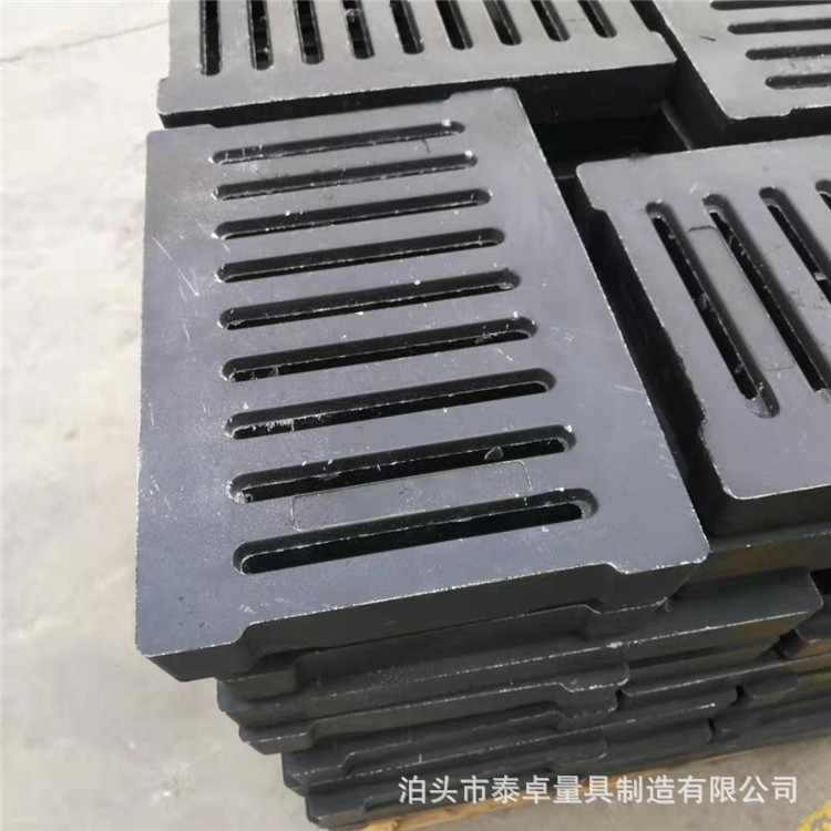 Wholesale resin manhole covers, composite rainwater grates, high-molecular resin grates, and rainwater channel covers in stock pic 7