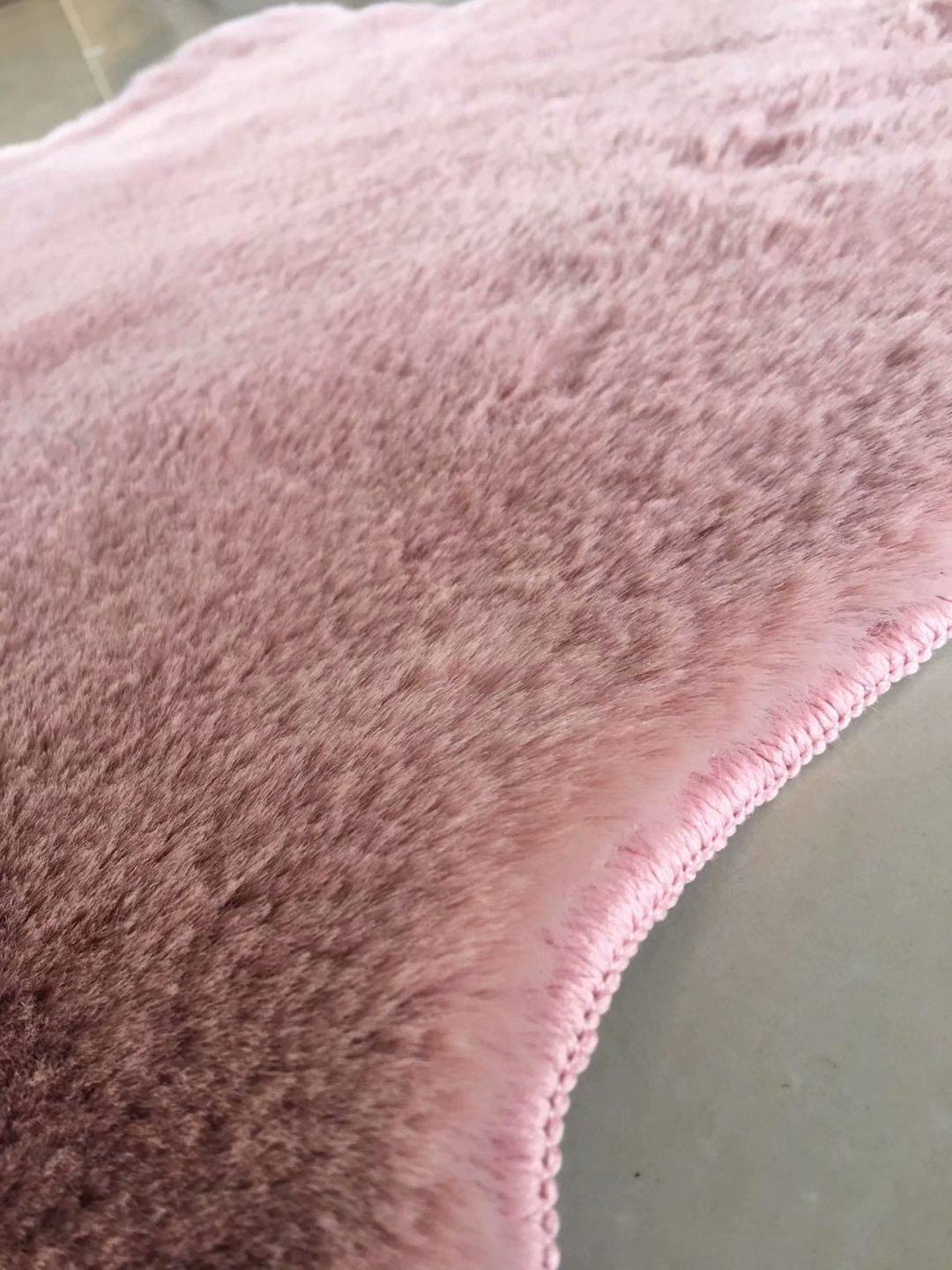 仿兔毛纯色素色柔软舒适脚地垫门垫客厅浴室卧室床边飘窗防滑卷材详情10