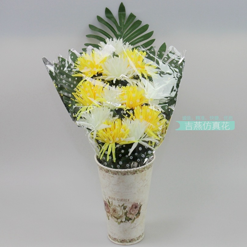 Fan-shaped artificial chrysanthemum manufacturer, 12-head artificial flower finished products, golden thread chrysanthemum artificial hand bouquet, 18-head artificial silk flower pic 22