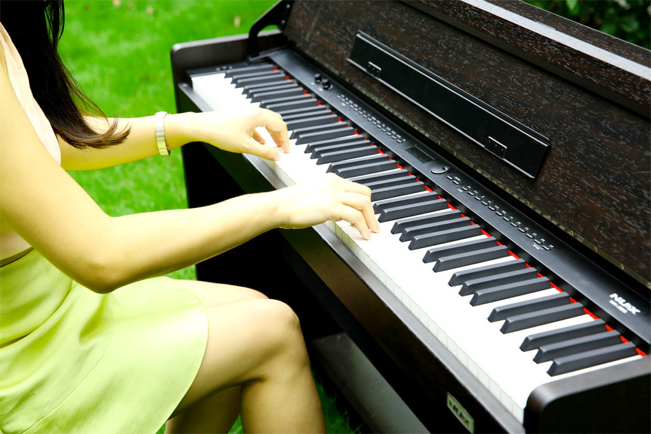 小天使电子钢琴电钢琴电子智能数码钢琴88键电钢琴钢琴厂家直供详情17