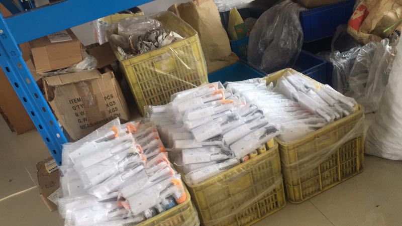 Handheld portable sewing machine handy stitch multi-functional mini electric sewing machine Manual sewing machine pic 5