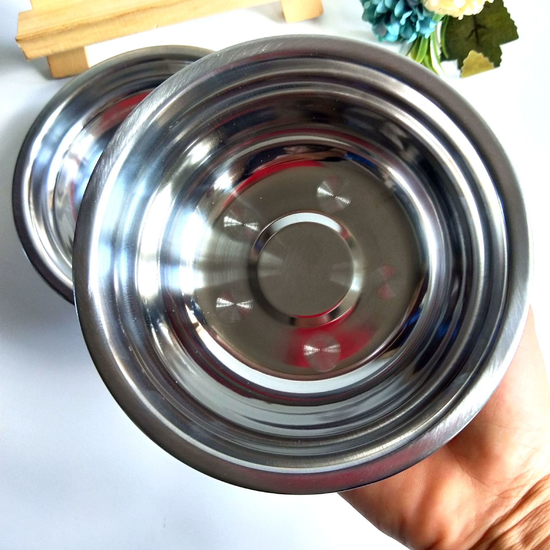 【 Zone 2-10 】0114 Small soup bowl 1000 yuan per piece 1 yuan Metal bowl 0114 Steel Bowl Steel Rice Bowl Small Steel Bowl Iron Bowl Small Steel Bowl Small Soup Basin 1 yuan per piece pic 2