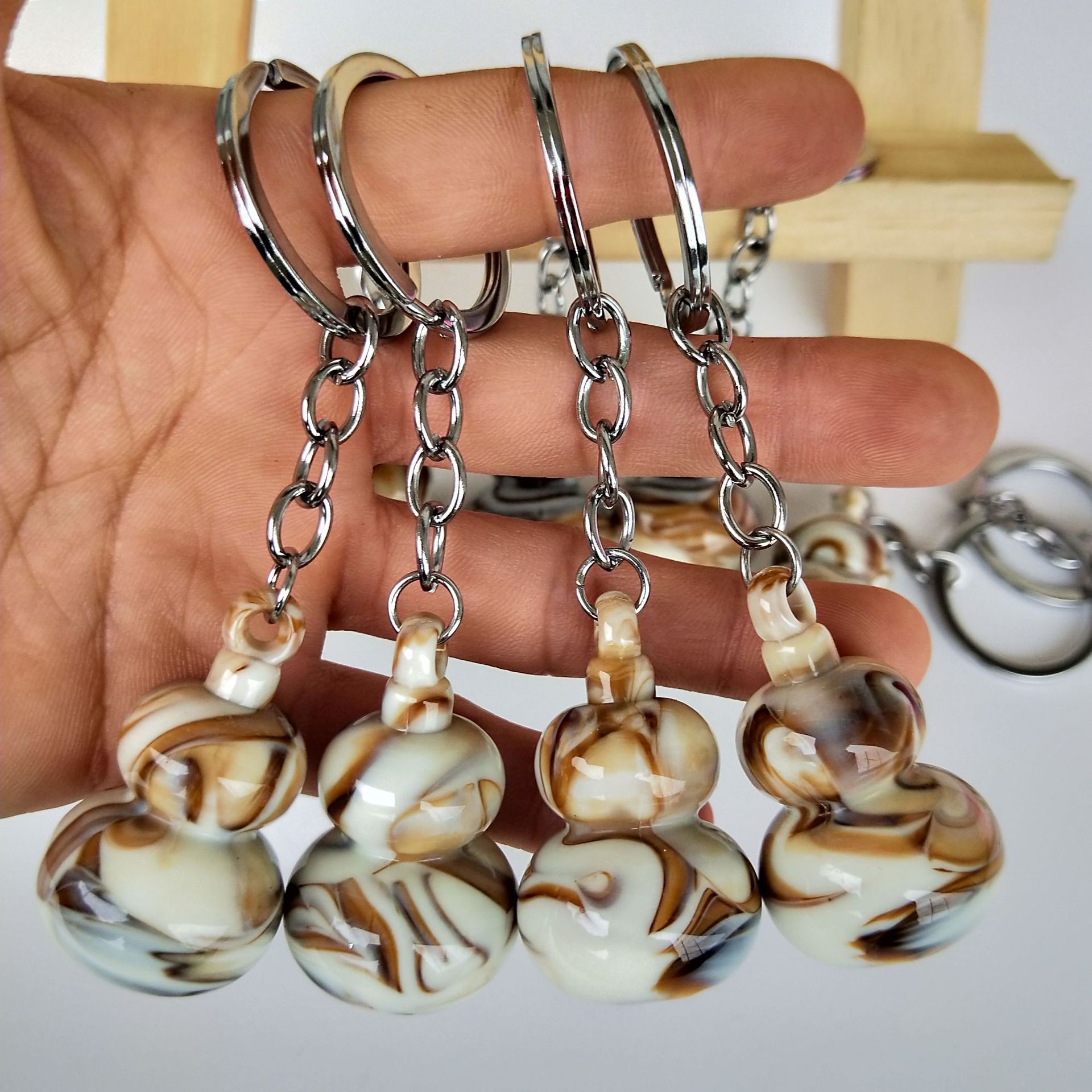 【 Zone 1-5 】 White Gourd 100/ pack 2000/ box Patterned Gourd Pendant, Key Pendant, key chain White gourd pendant 1 yuan Store pendant wholesale pic 1