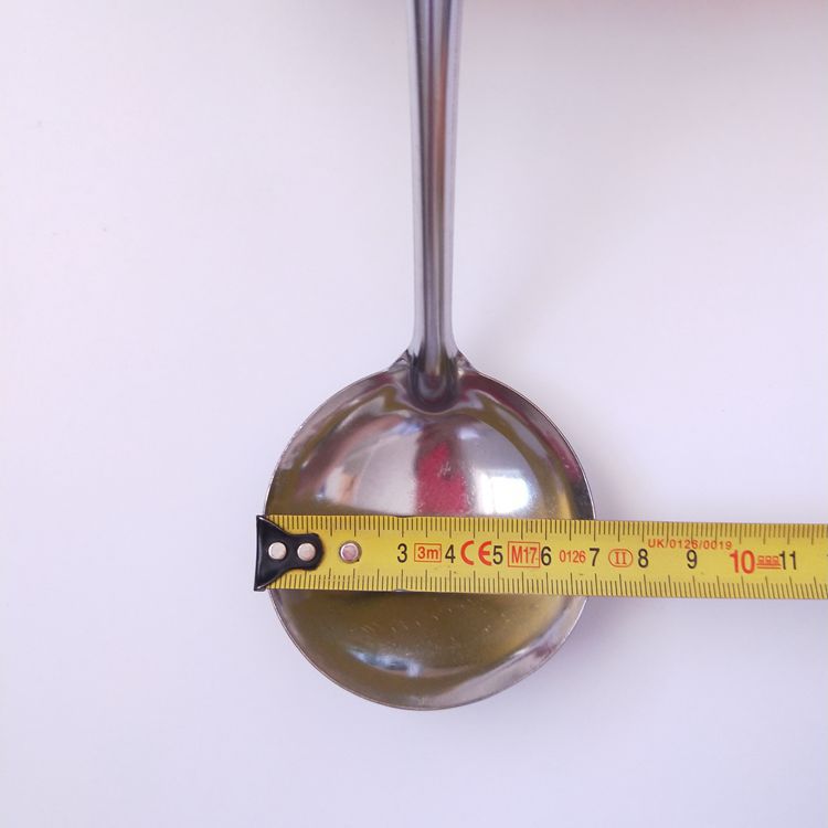 Wholesale of smooth soup spoons, long-handled soup spoons, metal soup spoons and spoons. 1-yuan store wholesale pic 1