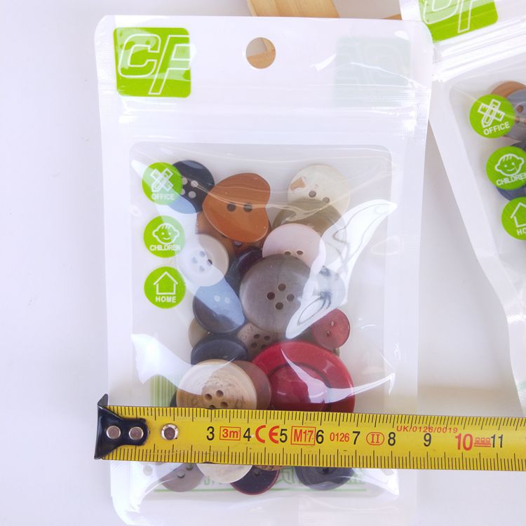 In zones 2-12, bagged buttons are priced at 1,000 yuan per box. We offer button sets and bagged buttons of different specifications for wholesale at 1 yuan pic 2