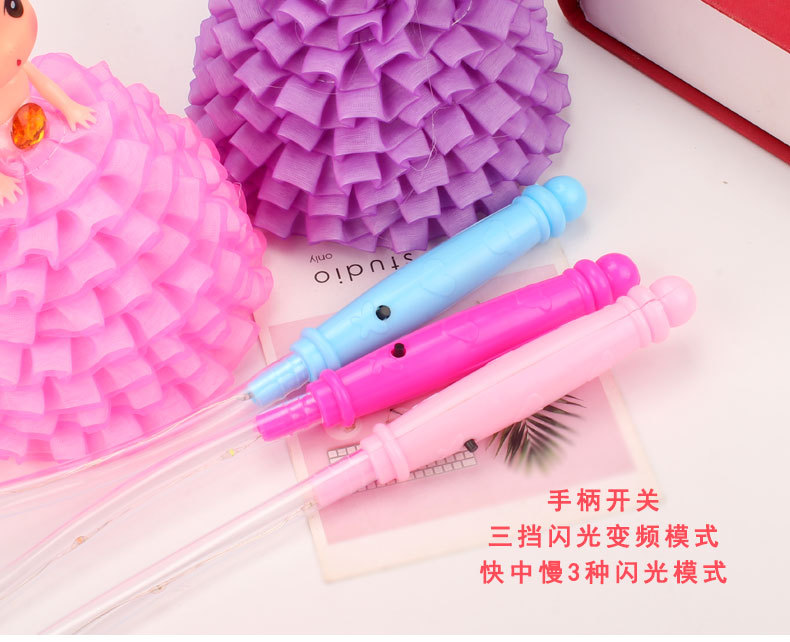 Hand-held luminous dolls light up, confusing dolls carry lanterns, popular street stalls sell lanterns, wholesale street stalls pic 13