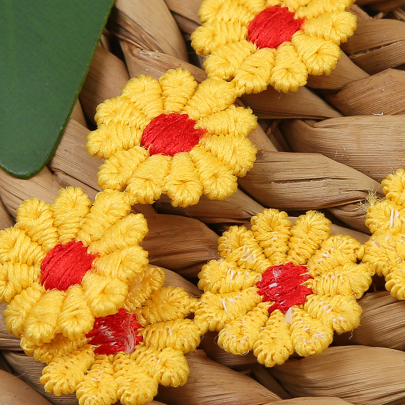 Milk thread colored water-soluble lace, 11-petal lace, handcrafted versatile embroidered lace, DIY making, available in stock pic 9