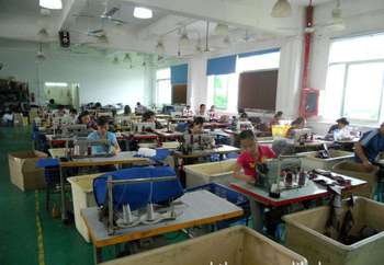 The new, trendy and fashionable single-shoulder crossbody bag with diamond-patterned embroidery thread for women in 2021, the popular dumpling bag pic 24