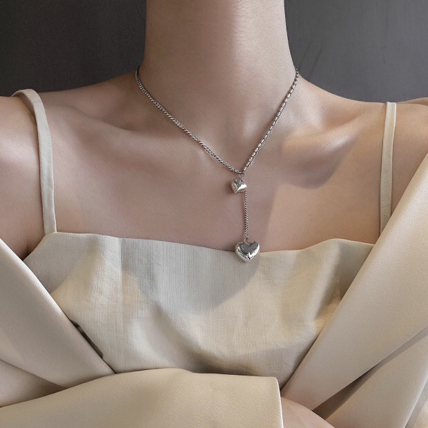 Dongdaemun s925 sterling silver heart-shaped necklace for women, light luxury, retro and simple collarbone chain, elegant and fashionable jewelry pic 3