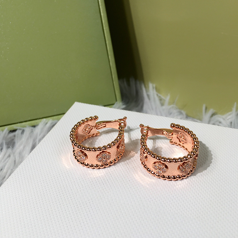 【08】 Wholesale of new exquisite and beautifully matched four-small diamond rice bead earrings for foreign trade jewelry pic 6