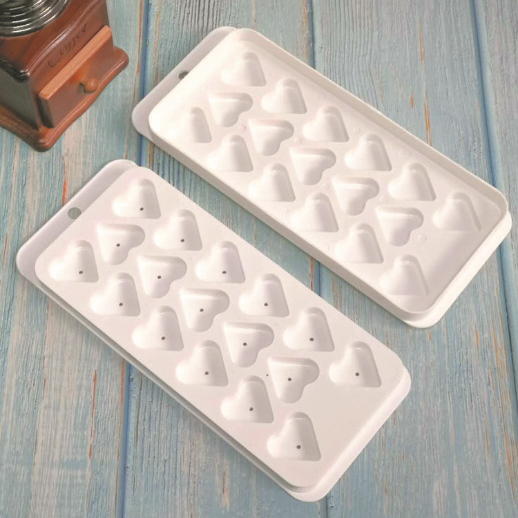 DIY creative 18-compartment heart-shaped plastic ice cube tray mold, ice cube block ice box, chocolate mold ice box pic 1