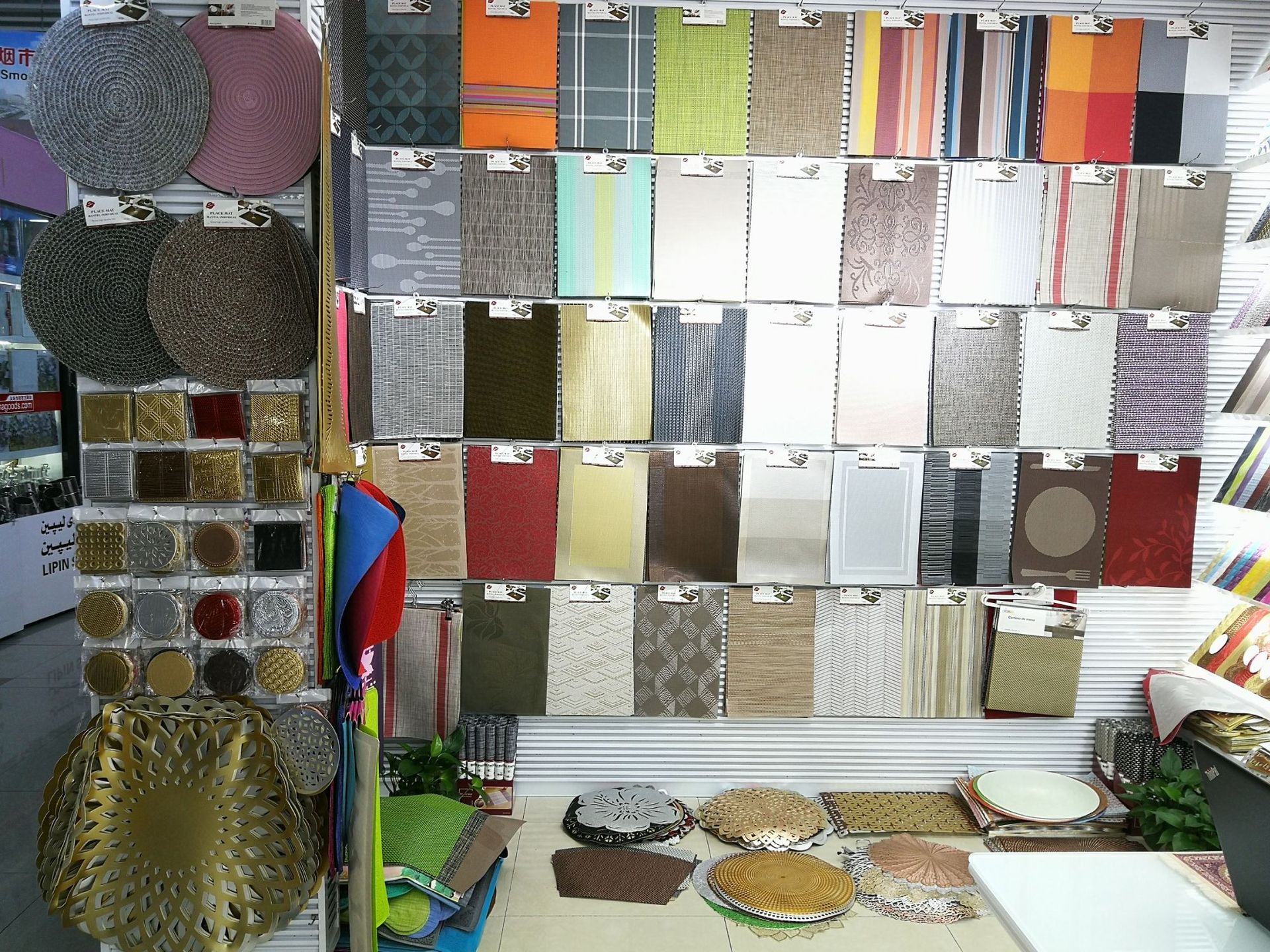 方形特斯林餐垫小树提花PVC餐垫酒店加厚隔热防滑餐垫厂家直销详情13