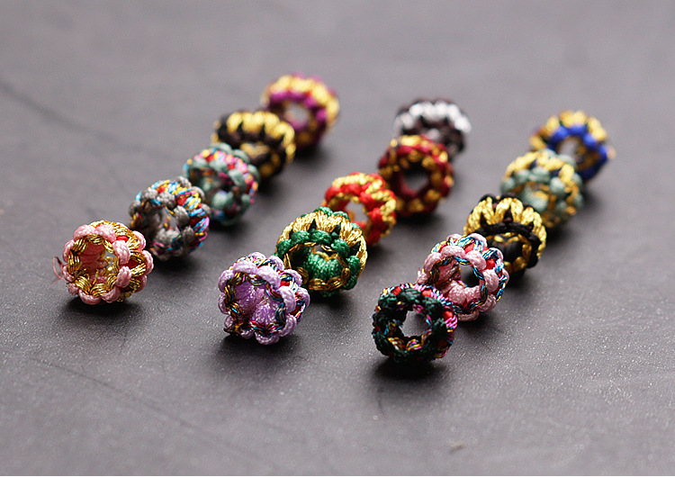 Flat knot coil pineapple knot necklace ring, hand-woven diy bracelet rope accessories, gold and silver coil balls wholesale pic 4